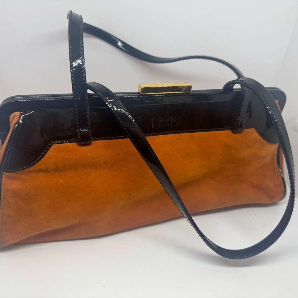Elegant Black and Tan Women's Bag